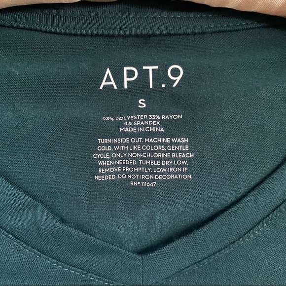 Apt 9 Christmas T shirt Sz small green - Picture 4 of 6